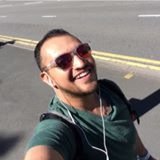 Hombre prevenido vale por dos .