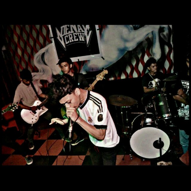 Melodic/PunkRock Band from Medan, Indonesia. Booking Contact : 085763793490 (call/sms) - 28D40579 (pin)