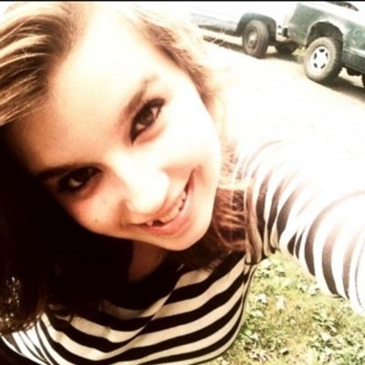 HurdJewels's profile picture. im the mother to a perfect little girl, engaged to the love of my life & a college student. I LOVE knitting/crocheting and hunting/fishing!❤️