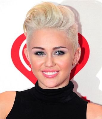 Te Dei um Follow gratis Nao Siga aqui seja legal e Siga como forma de agradecimento @ImBoySmiler pra quem quer saber tudo de Miley Cyrus