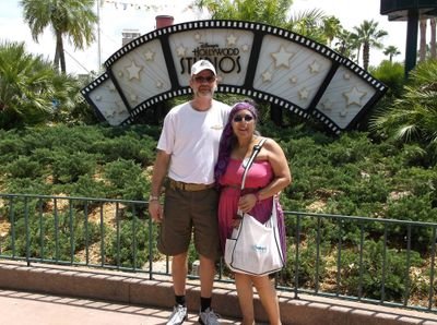 #Gator Alum, Entrepreneur, #Writer, Artist, Travel, Foodie, Lifestyle #Blogger #Grandfather PR Friendly. Enjoying life w/ Cuban American wife @BBabushka,