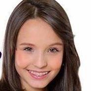 Larissa manoela sempre quiz te conhecer mais minha mãe não tem condiçoes de pagar pra mim ir no seu show ai também meu pai morreu de doenças e agora queria te .