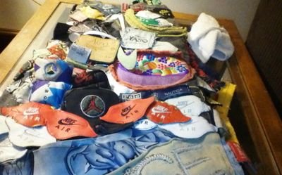 c32923216's profile picture. 