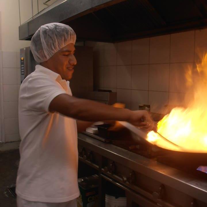 18Luisgool's profile picture. 