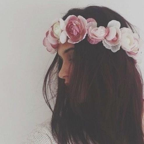 Blogueira anônima, para comentar tudo o que vocês querem falar mas não conseguem. Moda, música, artistas, sexo e etc. Pseudônimo, Penélope B.