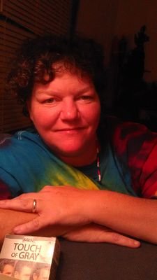 I am a fun person and very social. Love to talk to ppl!