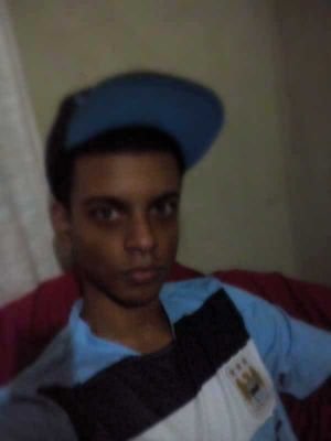 RAP Salva e Te Mostra Que a Vida Não é Puta na Festa