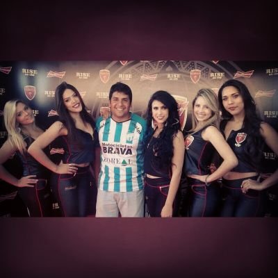 hincha de atlético tucumanSIEMPRE ESTUVIMOS , SIEMPRE ESTAREMOS
 Esta es la famosa banda que te alienta siempre, en las buenas y en las malas siempre esta prese