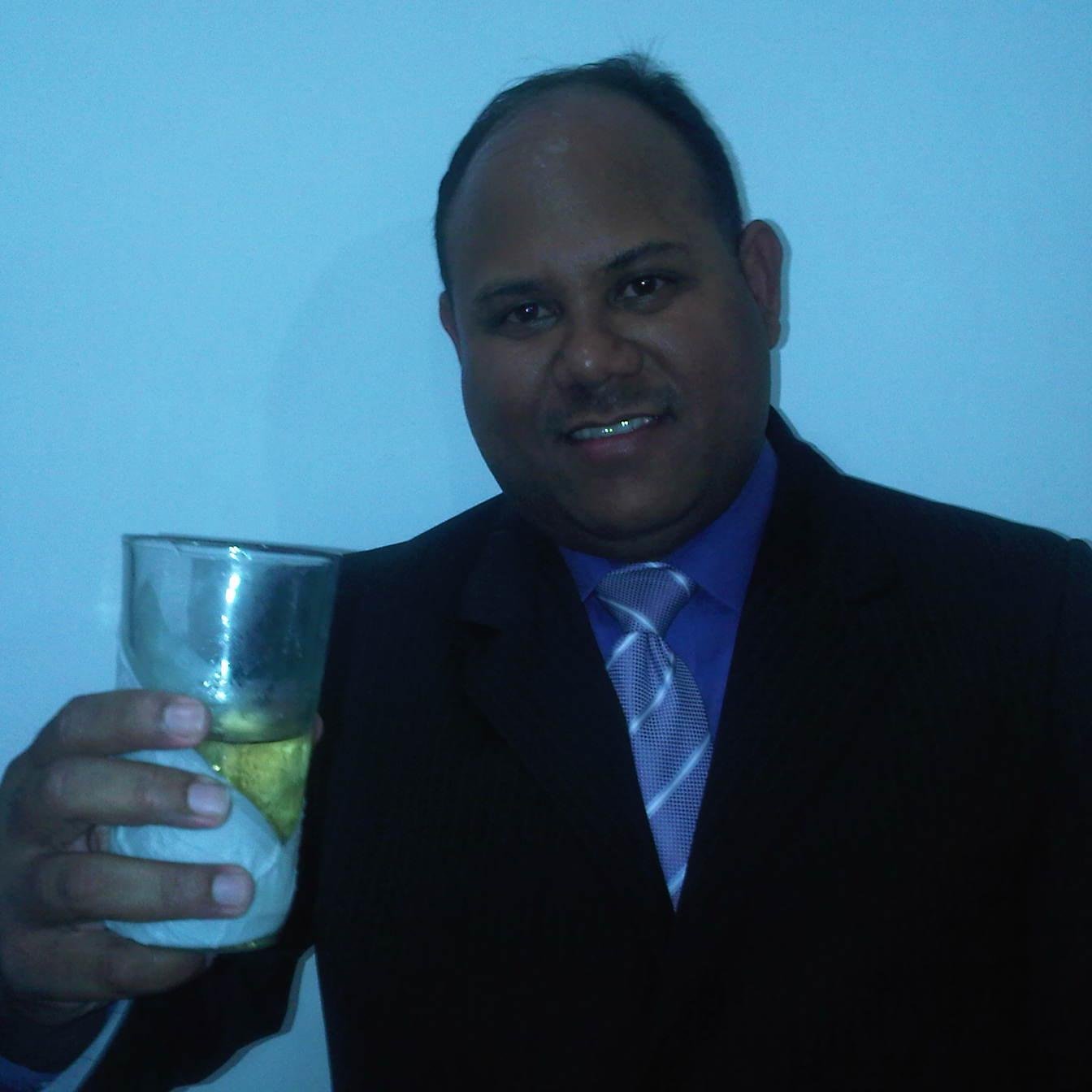 Licenciado, en servicio de policia