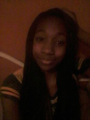 arcenia_luv_ya's profile picture. my quote is to clean a big mess you need to make a bigger mess! 

PLL FOREVER!