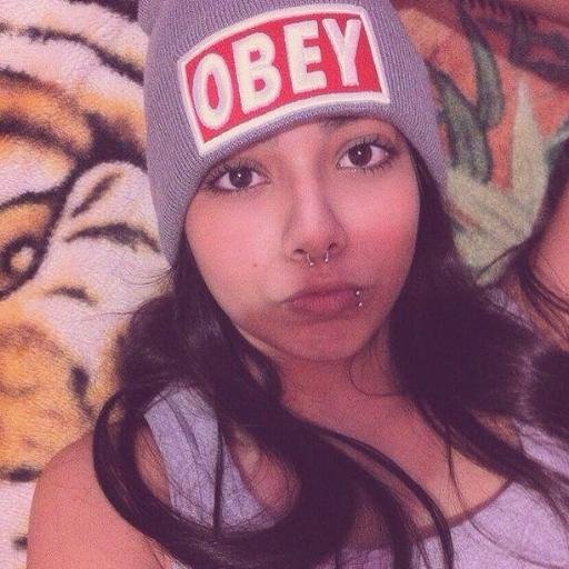 I'm the Girl Favorite for You [] [] [] / Facebook só pra conhecidos