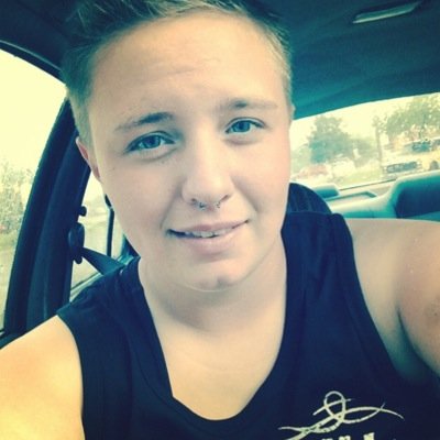 cld0324's profile picture. go follow my new account @Chels_deale