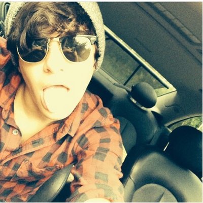 fuvk on Twitter "my chest hurts now." pic fuvk on Twitter "my chest hurts now."
