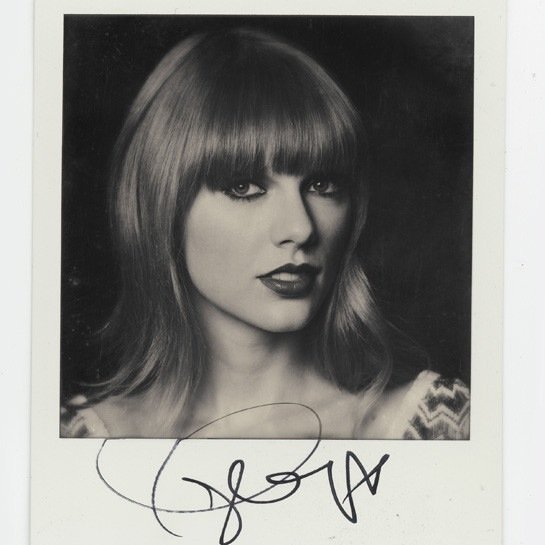You got that James Dean daydream look in your eyes - Ontario Canada- We love you @taylorswift13