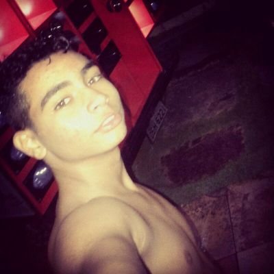 14 anos, Namorando.