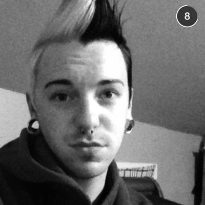 Formerly known as AcidWaves. Sass master & professional twerker. OM&M, Issues, CTE, MMF are fab.