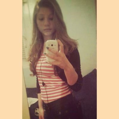 E com vc meu mundo faz sentido, 
E o seu lugar é bm aki cmg ♡♥