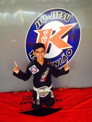 VictorHugo_BJJ's profile picture. Seja como a água que abre caminho entre as pedras não se oponha aos obstaculos ...contorne-os