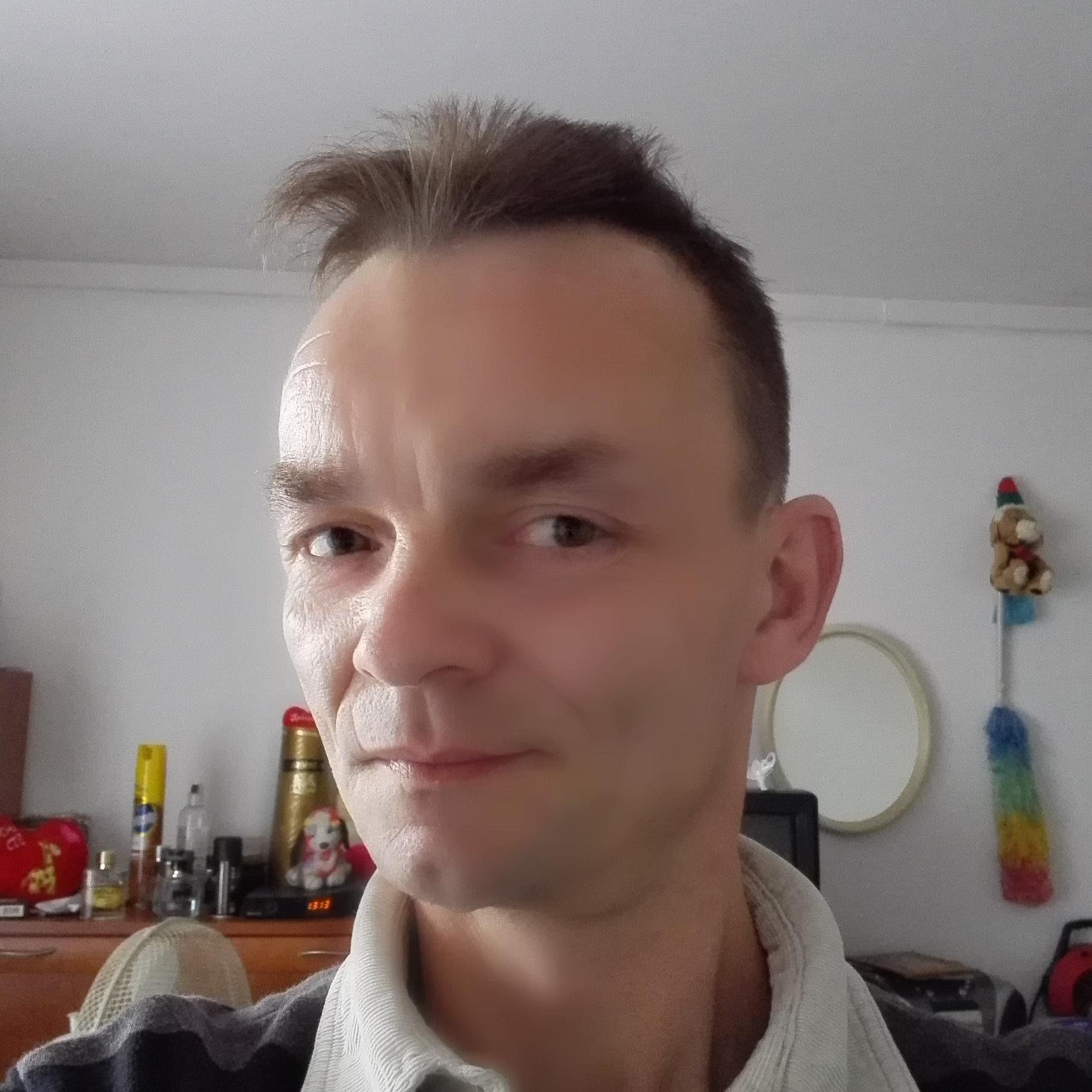 krzysiek00759's profile picture. 