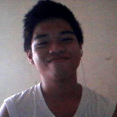 Tiga pagligtas ng mga nabubully ! HAHAHAHA i love my foods ! HAHAHAHA dota all the way. Clown pag sad ang friends . HAHA GE