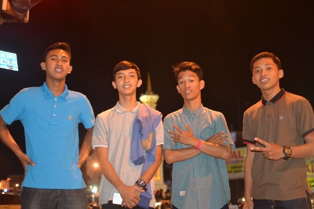 oktananugraha's profile picture. 20-10-98 | follow+mention=follback | ♥ 11-11-11 ♥ 11:11 ♥ Nesa Alila Wahyu Rahmah ♥