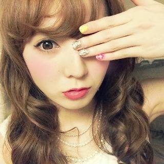 KristenBuchinsk's profile picture. 自撮の美女・美少女の画像をTLにお届けします♡お気に入りの子はもちろん即RTしてください♪