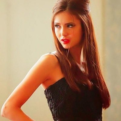 kaylielovesthg's profile picture. 