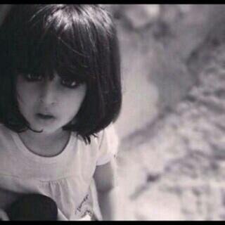 ‏‏‏‏آلهدوء وَ الوحدههَ ؛ أشيآء جميلةةَ ، لدرجةة أن حروفهآ ، لا تحتويَ على نقاط   ♡