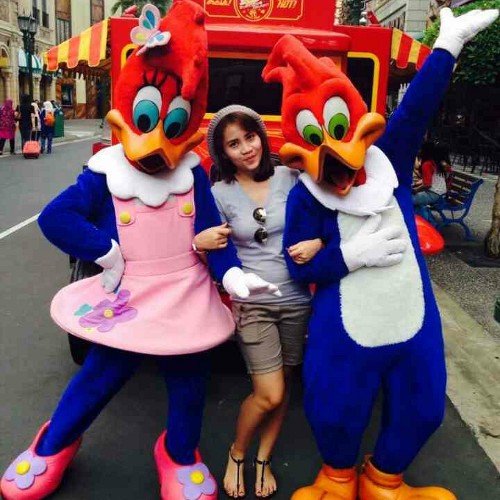 unpredictable girl with 3-ness (kindness, happiness, loveliness)