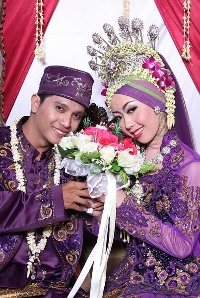 SheylaAimoetd's profile picture. Female | Menikah | 06-Sep | Cantik | Manis | Luthu | en Imoet.     # cinta itu :bukan seindah apa ia berjalan tp sekuat apa ia bertahan.. ♥☺