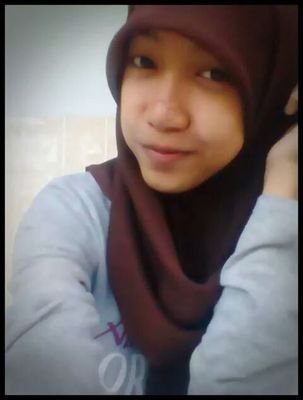 Indah Khairunnisa