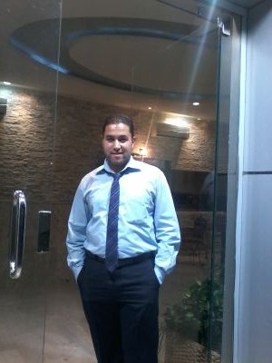 apohamad30's profile picture. 