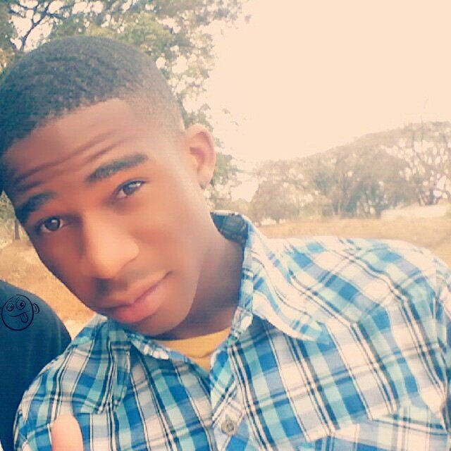 Nasho_su_12's profile picture. #teamfollowback#team swagnotes#teamF.A.F.O..I smoke tree. I breathe oxygen. never back down. Fear nobody but God almighty.