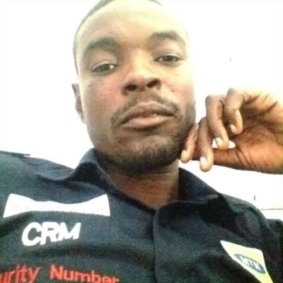 umarib31's profile picture. am simple