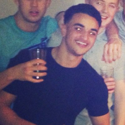 AdriceEdgar's profile picture. ✌️ Snapchat/instagram: Adrice93