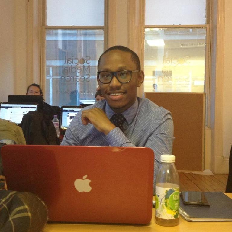 Social media Researcher @SocialMedSearch