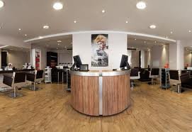 RefrshTheBody's profile picture. Owned by @island_lawson, this full service salon and spa caters to all ethnicities and is unisex. Appointments taken in DMs.   (fictional)