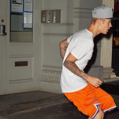 RT this tweet to vote for justin https://t.co/vq59KmqKop