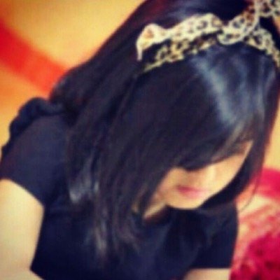 لا تساوى حضـورك .. عندهم والغياب طيع شـوري .. تماكن عزتك وانسحـب