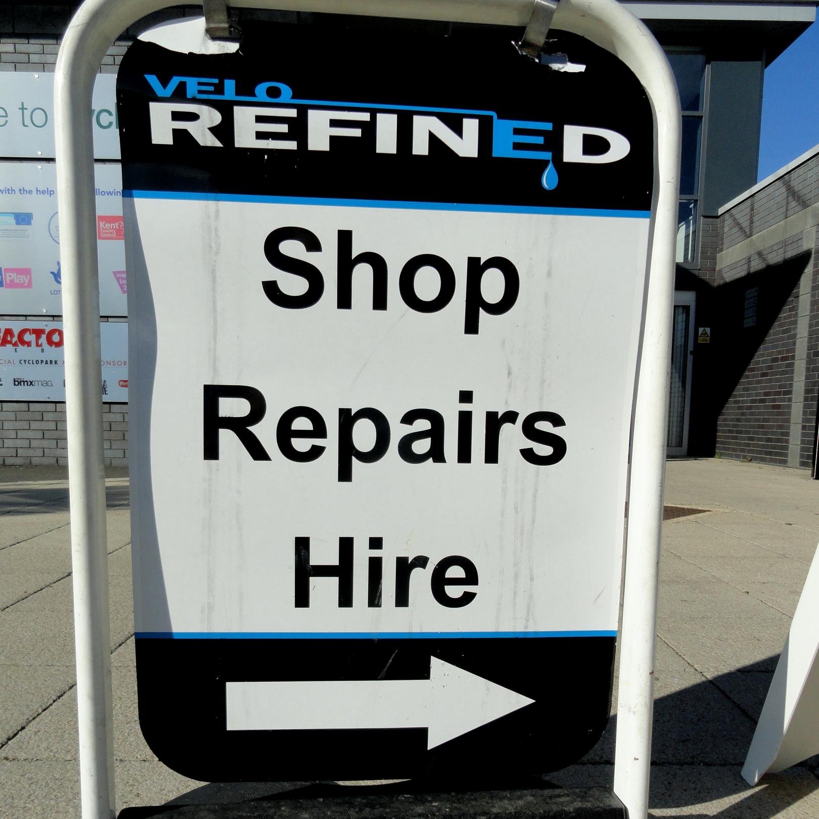DEMO BIKES, HIRE BIKES,  BIKE SERVICING, MTB's, Time Trial Bikes, Scott, New Raleigh's, Hybrid Bikes, Claud Butler, High5 products plus a world of knowledge:-)