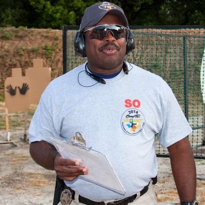 Adean357Ar's profile picture. For Guns, Bible,  and Freedom.