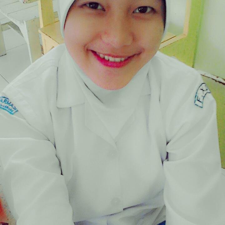 noniknabilla472's profile picture. 