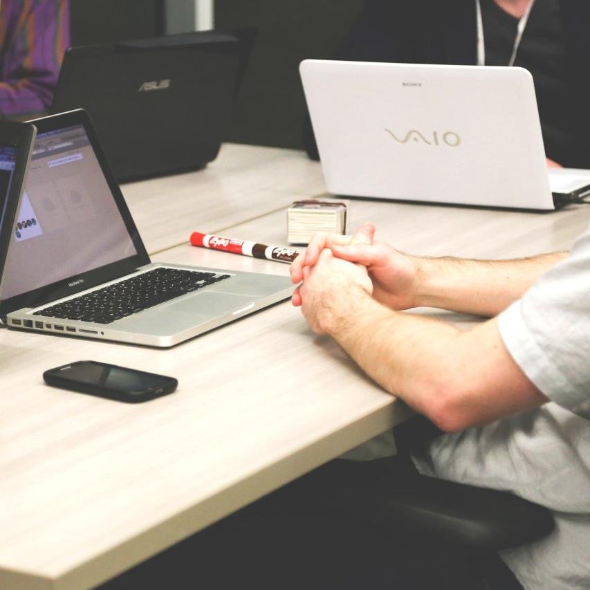 TheTractionShow's profile picture. Interviews with Badass Startup Founders