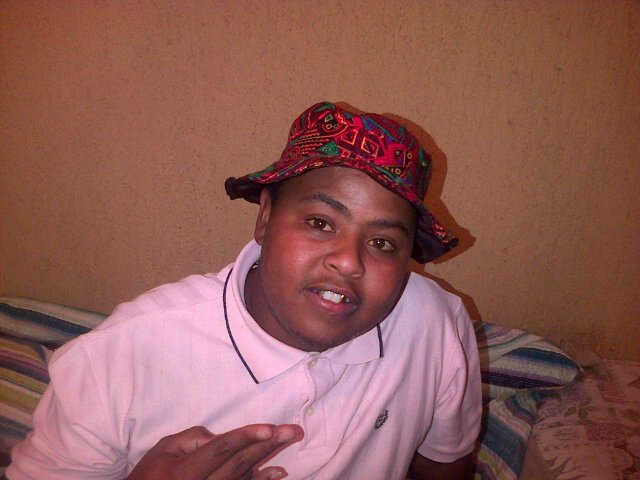 Music lover,soccer lover...I'm a son,Brother,Uncle and generally a fun loving guy. Open minded so feel free.