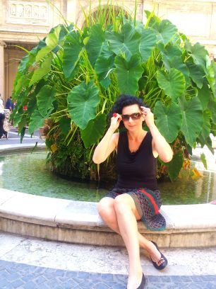 simona_gr's profile picture. 