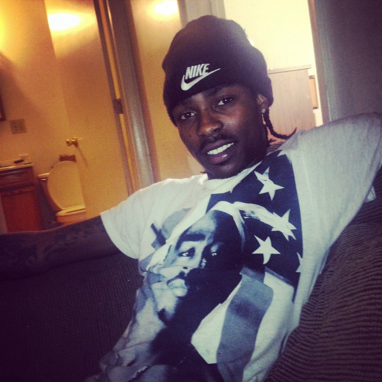 DemBoyz_OvaDARE's profile picture. ProTeam The Gang Born 2 Win Dem Boyz Ova Dare Quiso ... CEO of #BagBoyz .. CEO of #ProTeamEnt