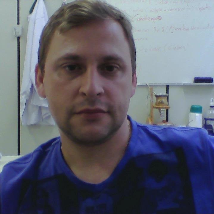 Cirurgião Dentista - Professor Universitário