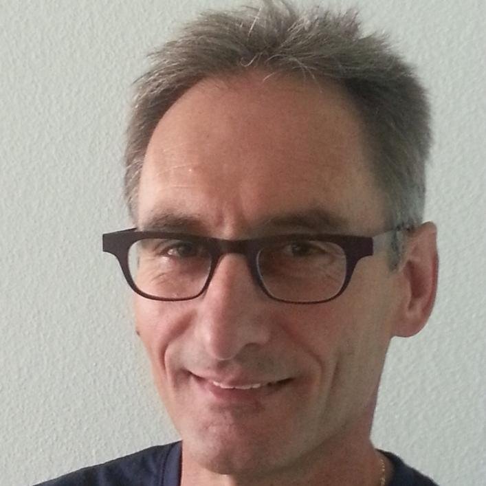 Segler binnen + Meer, Segelschulleiter, IT-Supporter. Fotografie, Joggen, Trailrunning, Trekking, Fahrradtouren, Ski alpin + Skitouren, Computer, Social Media.