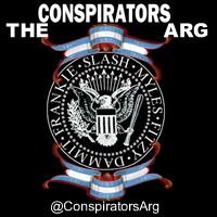 Fans de  Slash feat. Myles Kennedy & The Conspirators. @slash @myleskennedy @brentfitz @franksidoris @todddammitkerns
