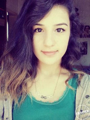 Bi belli et şu kalbe döneceğini.Umutlandir..
